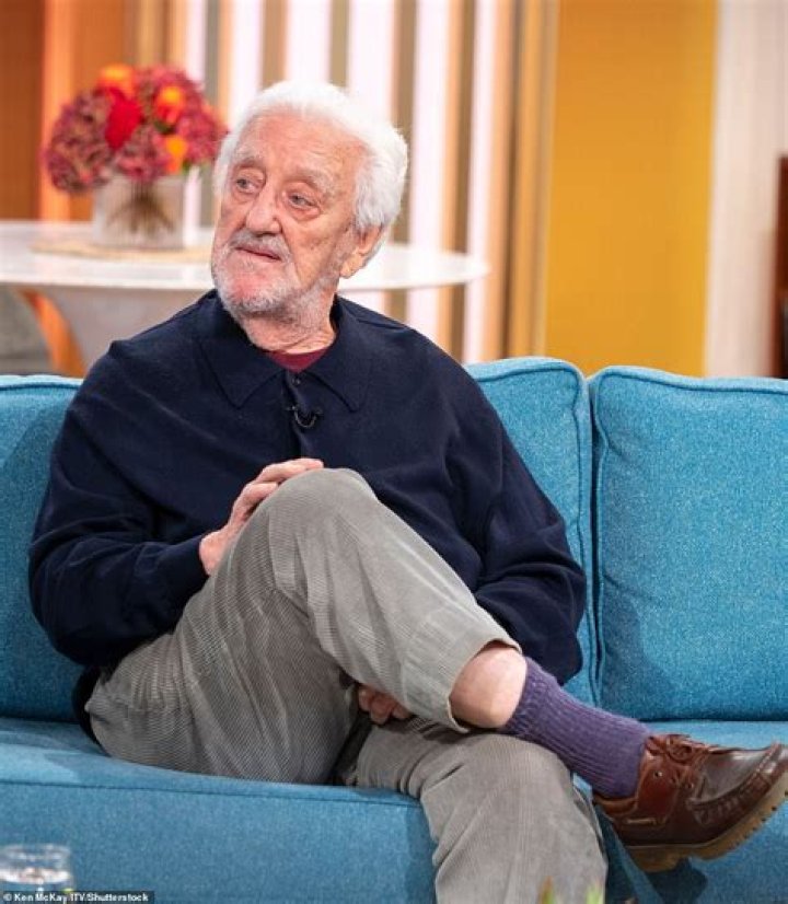 
Actor Bernard Cribbins Death At 93 Saddened The Fans: Tributes Pouring On Twitter 