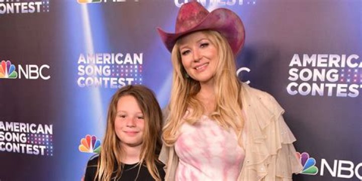 
Baby Jewel Height, Weight, Net Worth, Age, Birthday, Wikipedia, Who, Nationality, Biography 