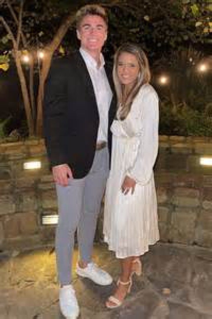 Bo Nix Kid With Wife Izzy Smoke, The Child In The Wedding Pictures