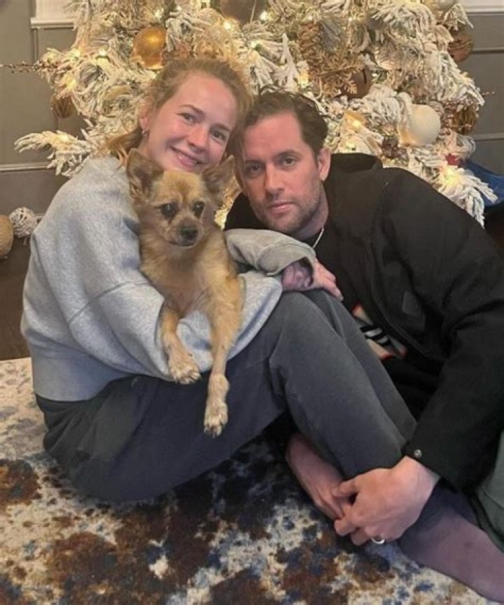 Britt Robertson And Paul Floyd Got Married