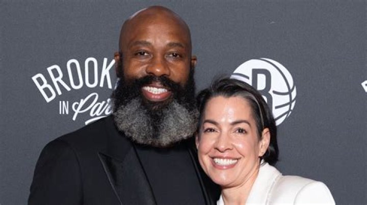 Brooklyn Nets Interim Head Coach: Jacque Vaughn Wife Laura Vaughn Was His College Girlfriend