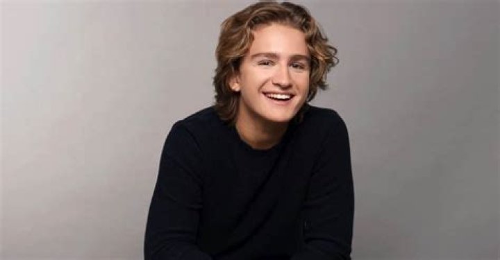 Cam Tait Height, Weight, Net Worth, Age, Birthday, Wikipedia, Who, Nationality, Biography