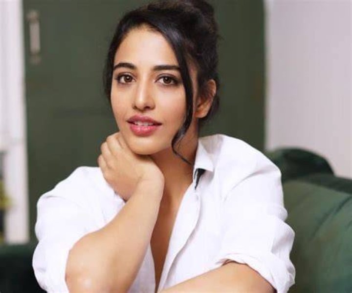 Daksha Nagarkar Height, Weight, Net Worth, Age, Birthday, Wikipedia, Who, Nationality, Biography