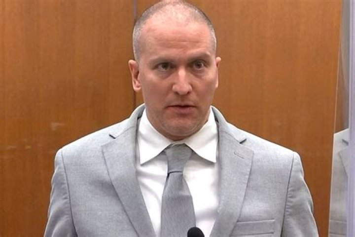 
Derek Chauvin’s Attorney Asks Minnesota Appeals Court to Void Guilty Verdict in George Floyd’s Killing 