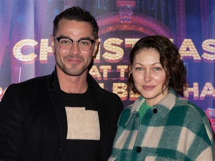Did Emma Willis Have A Plastic Surgery? Face – Husband Matt Willis And Net Worth