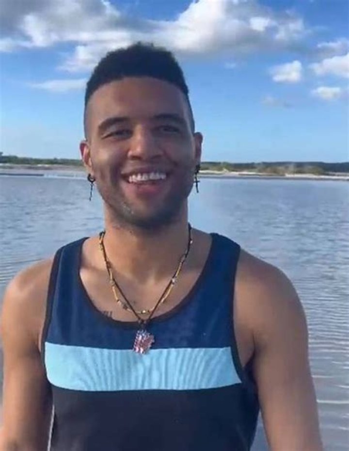 
Edgar Garay Death: Indiana Man Found Dead After Falling Off 70-Foot While Making TikTok 