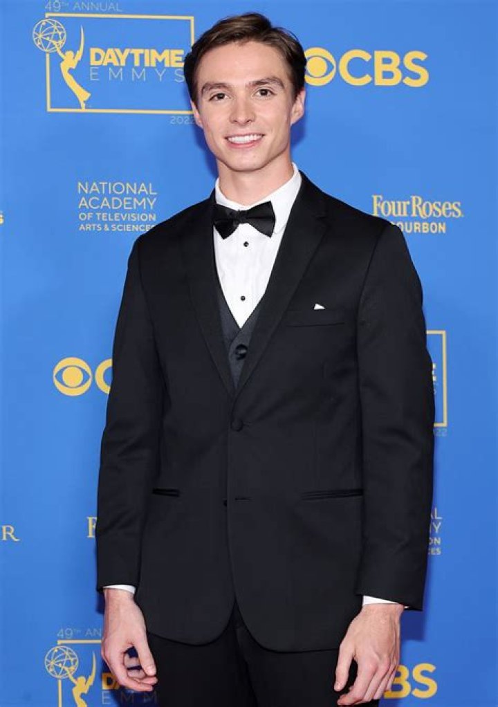 
Everything to Know About ‘General Hospital’ Star and Daytime Emmy Winner Nicholas Chavez 