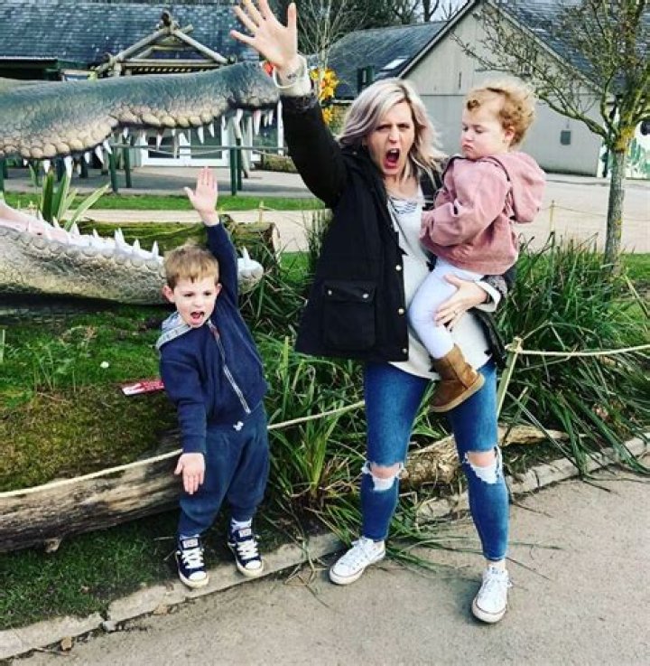 Fred Lewis is Married to Wife: Khara Lewis. Kids.