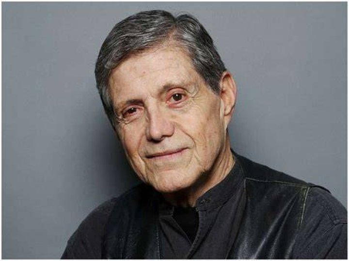 Héctor Bonilla Height, Weight, Net Worth, Age, Birthday, Wikipedia, Who, Nationality, Biography