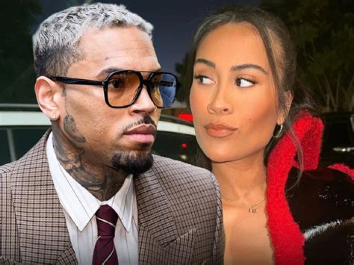 Is Chris Brown Dating? Who is Chris Brown Dating?