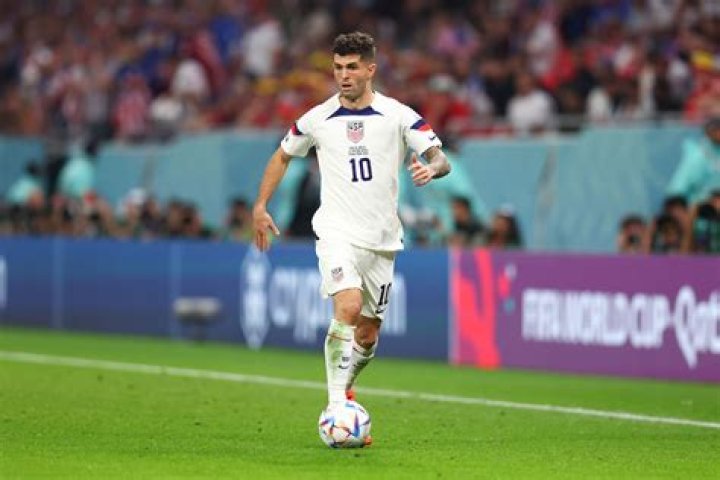 Is Christian Pulisic Gay? Age, Height, Net Worth