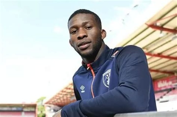 
Jefferson Lerma Height, Weight, Net Worth, Age, Birthday, Wikipedia, Who, Instagram, Biography 