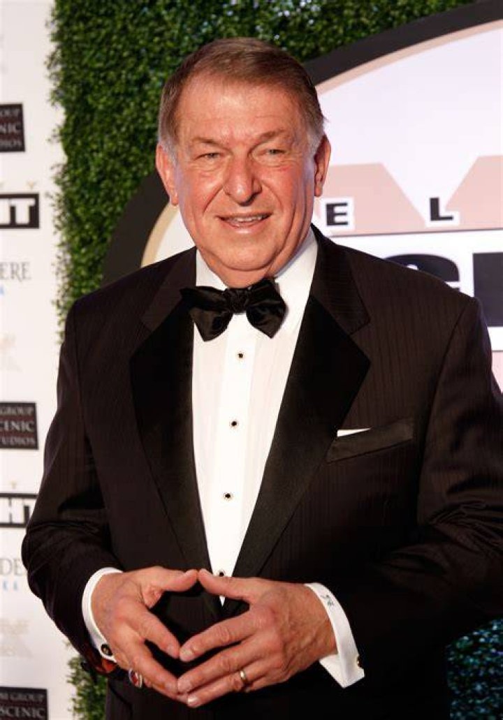 Jerry Colangelo Height, Weight, Net Worth, Age, Birthday, Wikipedia, Who, Instagram, Biography