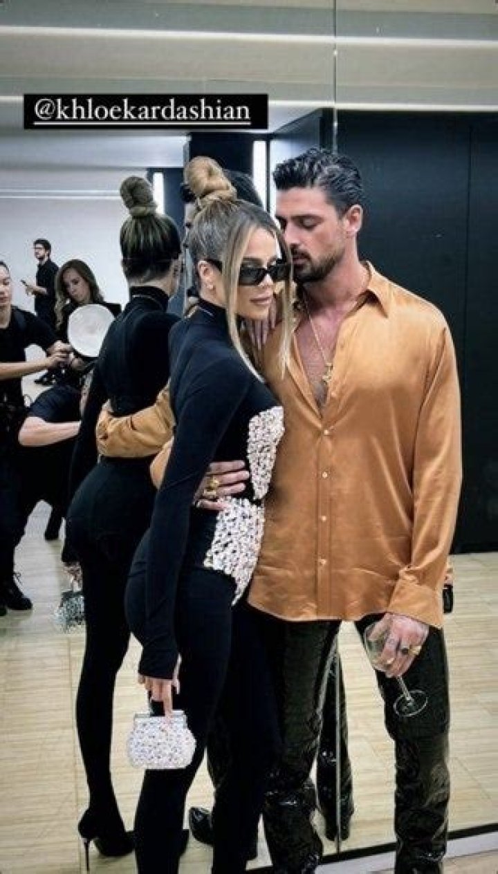 
Khloe Kardashian Cozies Up To Actor Michele Morrone In Milan Amid Tristan Thompson Drama 