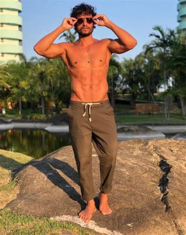 Maikel Castro Height, Weight, Net Worth, Age, Birthday, Wikipedia, Who, Instagram, Biography