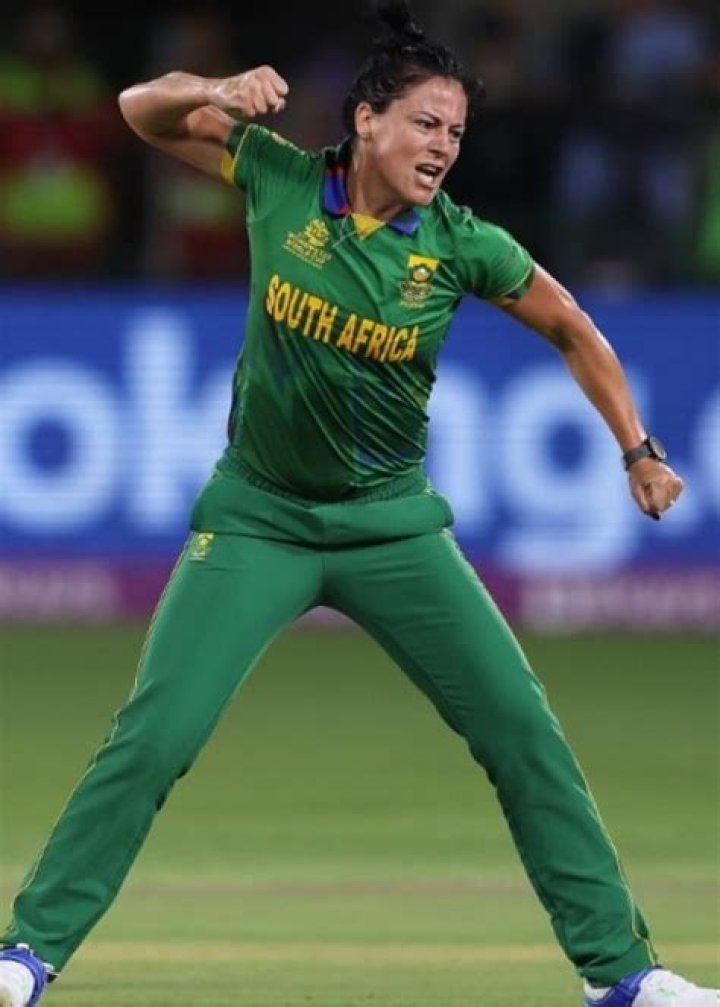 
Marizanne Kapp Height, Weight, Net Worth, Age, Birthday, Wikipedia, Who, Nationality, Biography 