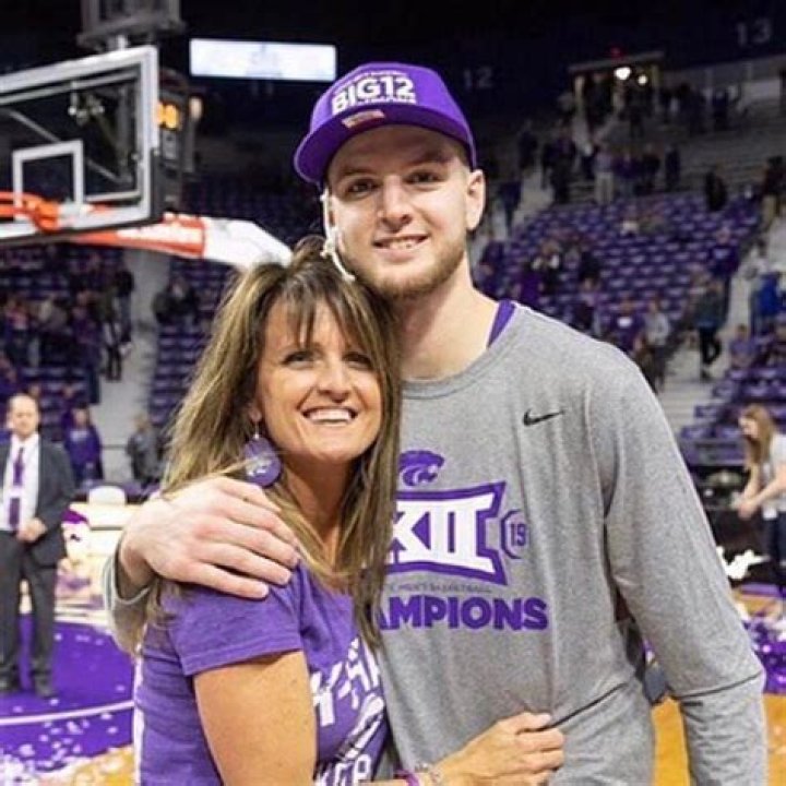 
Meet Dean Wade Parents Jay And Trish Wade- Everything To Know About His Family Tree 