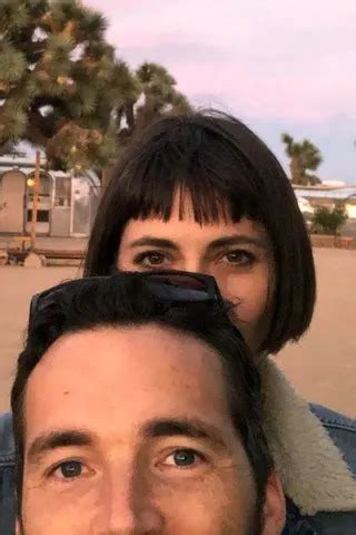 Meet Ian Harding Wife Sophie Hart – Details On Age Wikipedia And More Facts