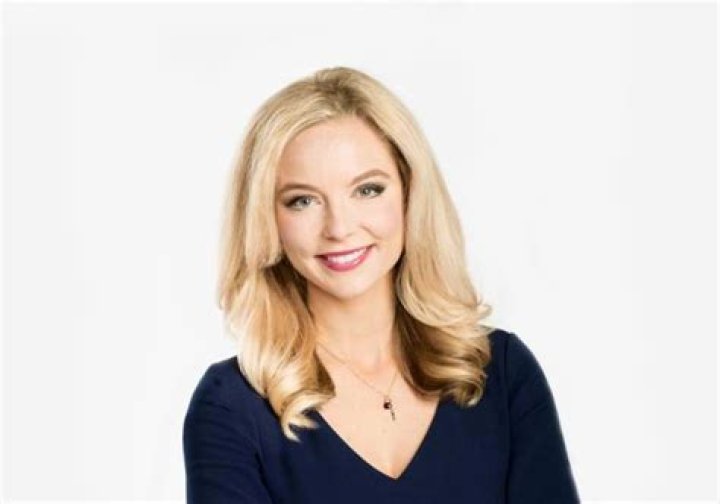 Molly Rosenblatt Height, Weight, Net Worth, Age, Birthday, Wikipedia, Who, Instagram, Biography