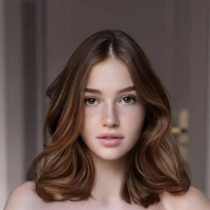 
Olivia Cláudia Motta Casta Height, Weight, Net Worth, Age, Birthday, Wikipedia, Who, Instagram, Biography 