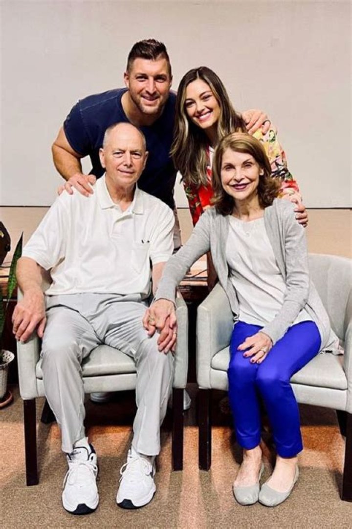 Robert Ramsey and Pamela Elaine Tebow: Meet Tim Tebow Parents