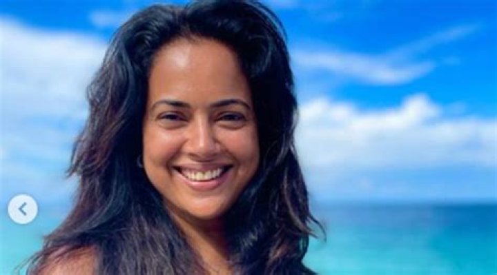 Sameera Reddy Height, Weight, Net Worth, Age, Birthday, Wikipedia, Who, Instagram, Biography