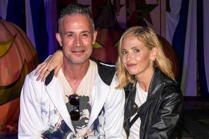 
Sarah Michelle Geller And Her Husband Freddie Prinze Jr Are Celebrating Two Decades Of Marriage 