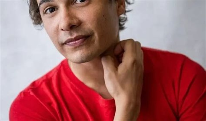 Seamus Dillane Height, Weight, Net Worth, Age, Birthday, Wikipedia, Who, Nationality, Biography