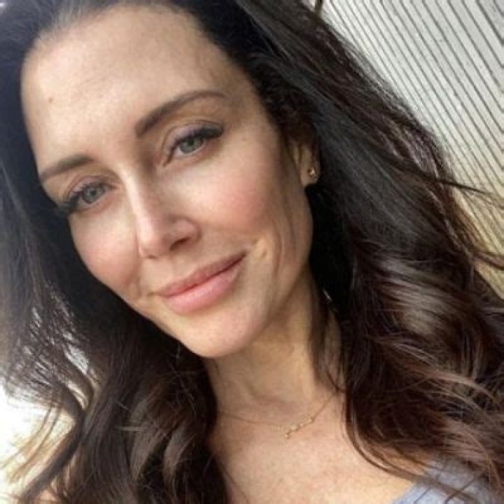 Shannon Szczerbiak Height, Weight, Net Worth, Age, Birthday, Wikipedia, Who, Nationality, Biography