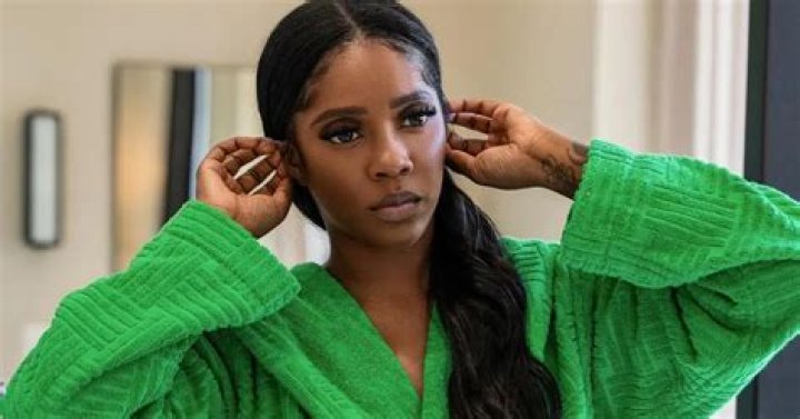 
Singer Tiwa Savage Ridiculed As She Steps Out In Raunchy Dress 