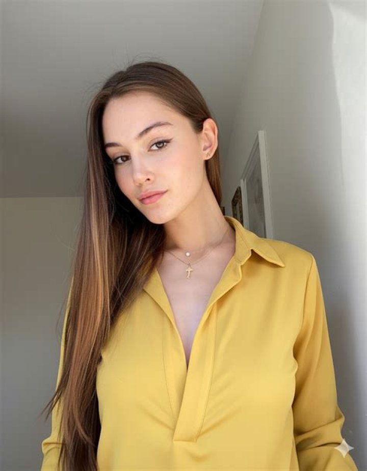 
Sonya Blaze Height, Weight, Net Worth, Age, Birthday, Wikipedia, Who, Nationality, Biography 