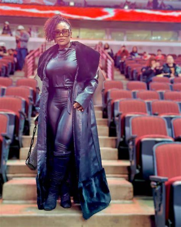 
Uche Jombo Height, Weight, Net Worth, Age, Birthday, Wikipedia, Who, Nationality, Biography 