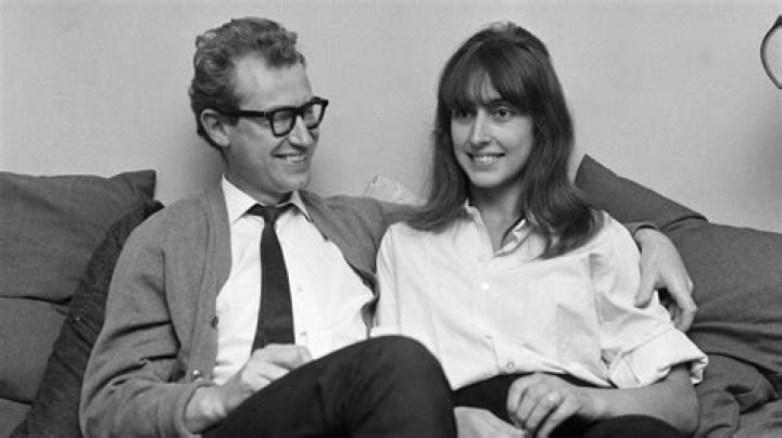 
University Challenger Bamber Gascoigne Passed Away After A Short Illness, Meet His Wife Christina Gascoigne 