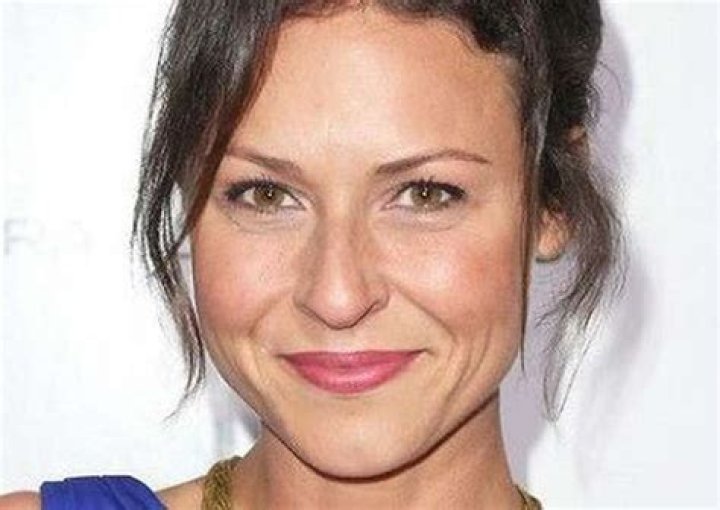 Vanessa Cloke Height, Weight, Net Worth, Age, Birthday, Wikipedia, Who, Instagram, Biography