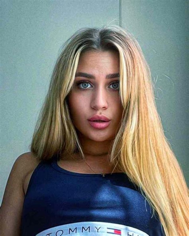 
Victoria Azarenkas Height, Weight, Net Worth, Age, Birthday, Wikipedia, Who, Nationality, Biography 