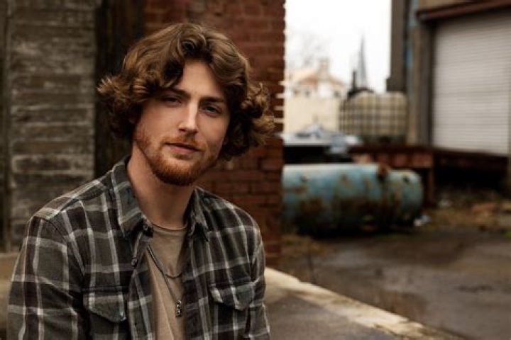 
When I Used To Be A Woman – James Brown Lists Out The Names Of The 4 Guys That Broke His Heart 
