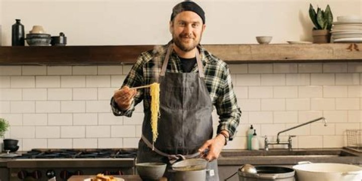 Where is Brad Leone from? Age, Height, Knife, Net Worth, Wiki