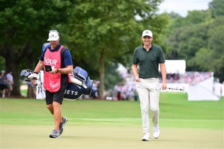 
Who Is Brian Dilley? Everything To Know About Aaron Wise Caddy 2022 