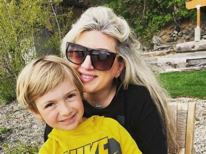 
Who Is Mijken Nelson? Meet The Ex-Girlfriend Of Adam Morrison 
