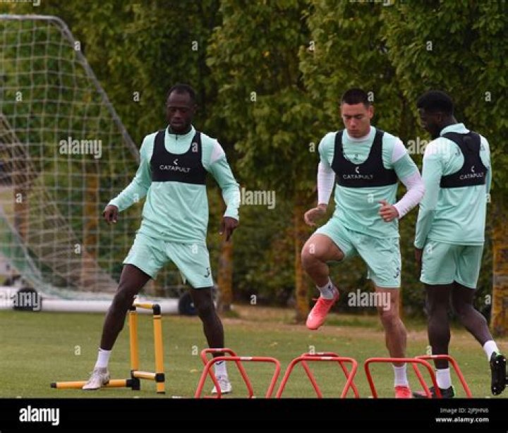 
Why Is Momodou Bojang Nickname Major? Hibernian Signing A Real Prospect In Gambian Striker 